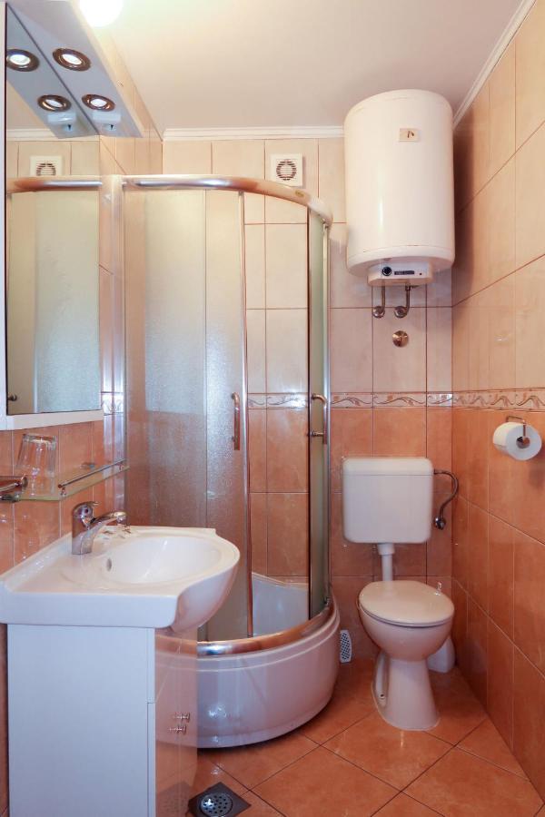 Apartment Ana - Rab166 By Interhome Barbat na Rabu Kültér fotó