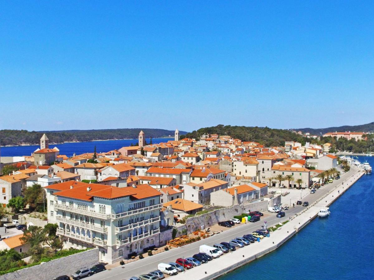 Apartment Ana - Rab166 By Interhome Barbat na Rabu Kültér fotó